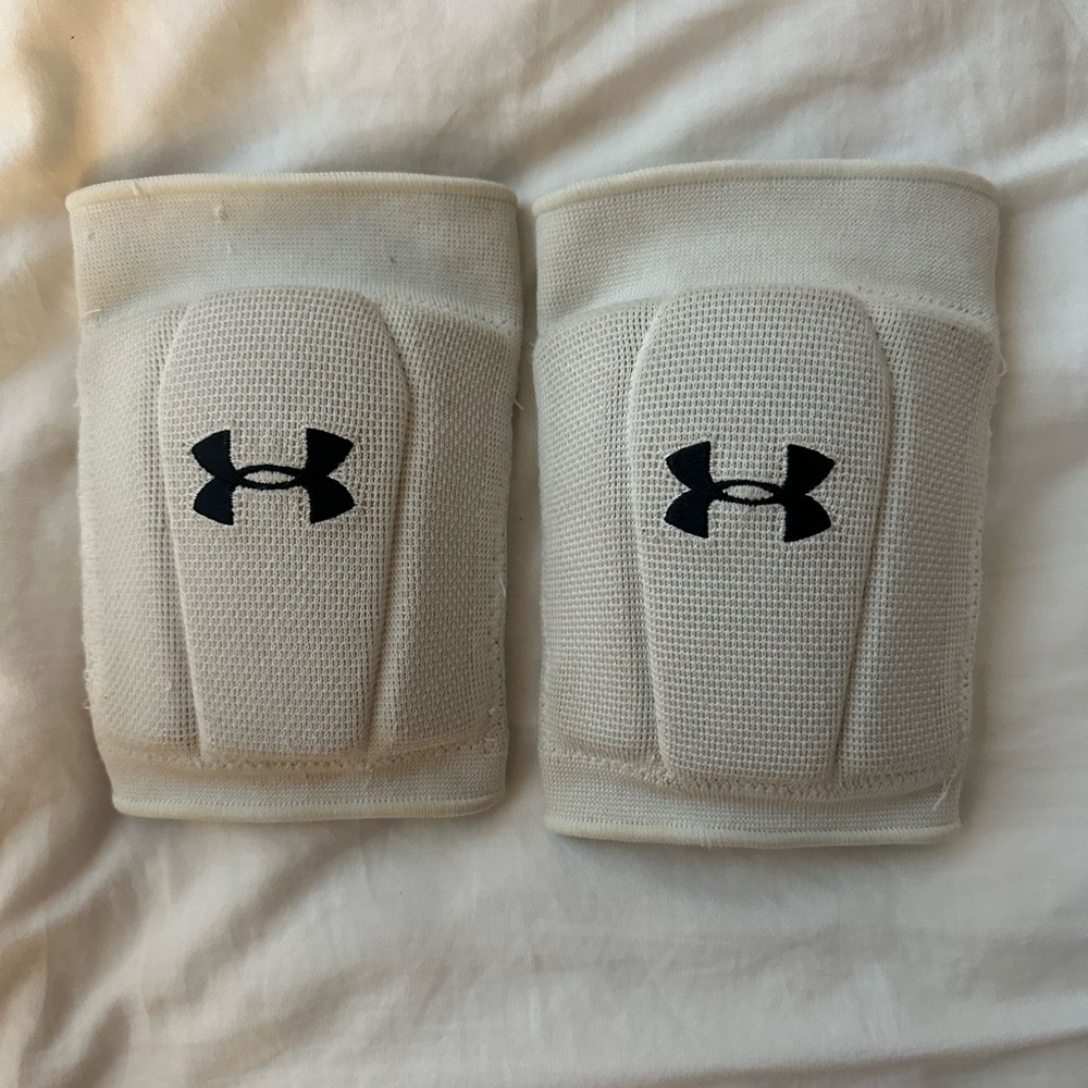 under armour white knee pads